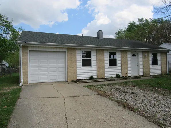 2204 Beauvoir Ct, Kokomo, IN 46902