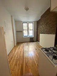 Rented by MOTION New York