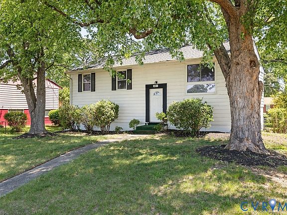 4th image of 4811 Altair Rd