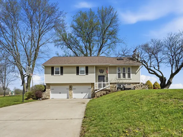 12200 Hollingsworth Rd, Kansas City, KS 66109