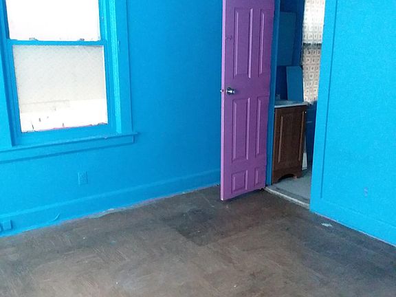 3rd image of 209 Post Ave Ste 1