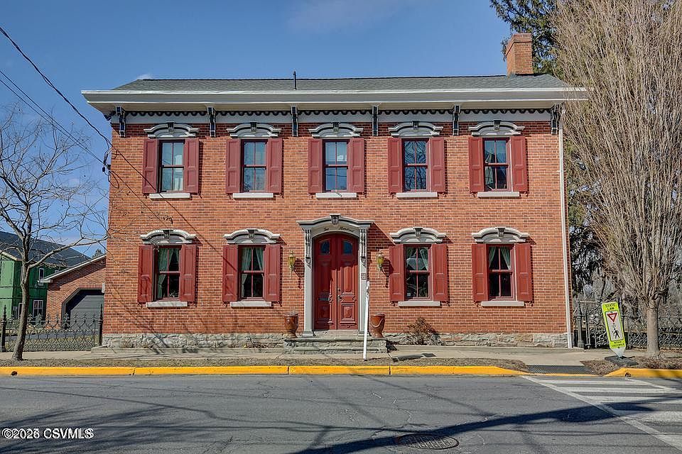 1st image of 200 Saint Anthony St
