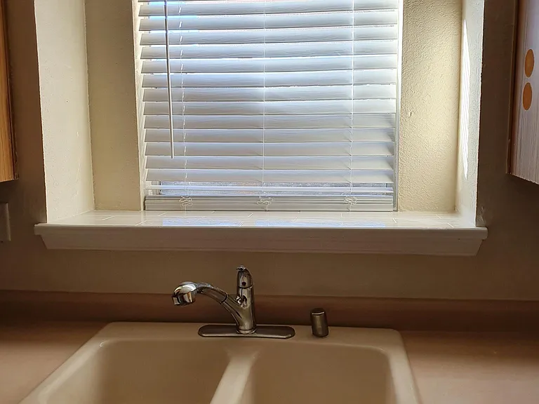 7224 Lady Hawk Ct — Photo 4