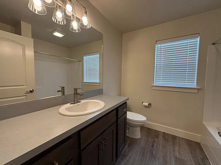 1303 Bunson Ln — Photo 12