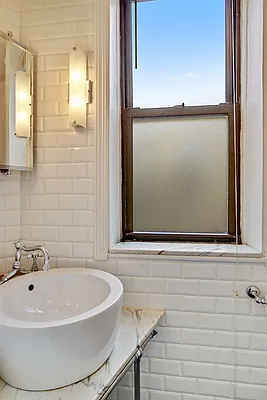 Sold by Corcoran | media 7