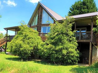 170 Bennett Rd, Candler, NC 28715