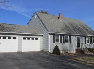 47 Bear Hill Rd, Merrimac, MA 01860