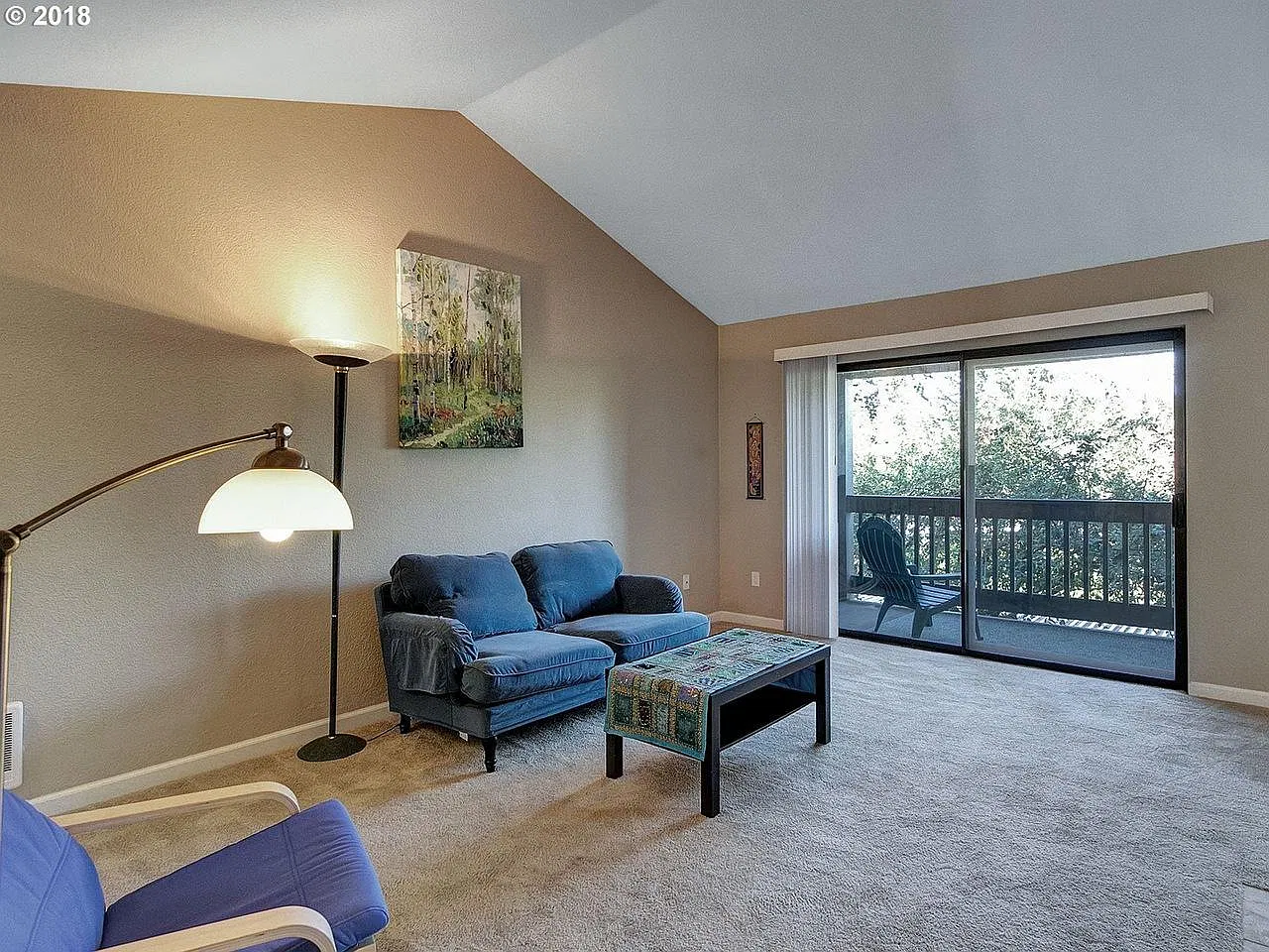 2 bed, 884 sqft, $1,950 — Photo 3