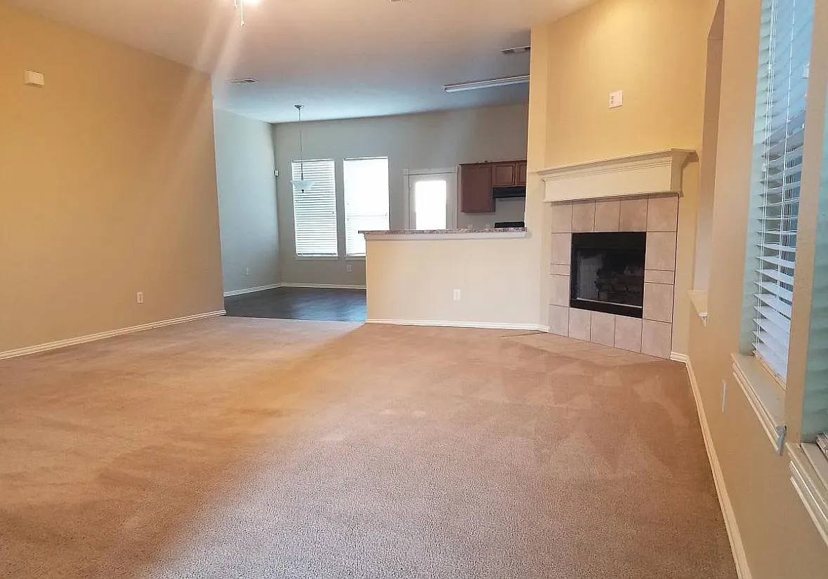 SweetHome 6103 Ridan — Photo 2