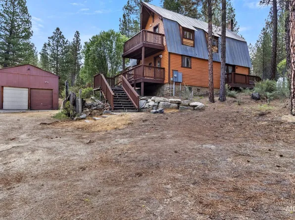 66 View Dr, Centerville, ID 83631