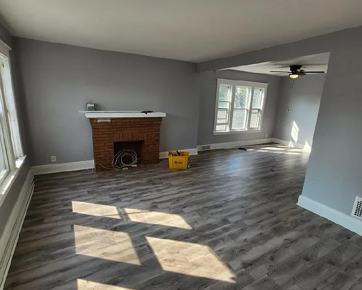 137 Laird Ave #2 — Photo 4