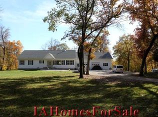 2597-5 Five Michel Ave, Independence, IA 50644