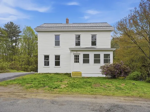 5 Russell Ave, Ashburnham, MA 01430