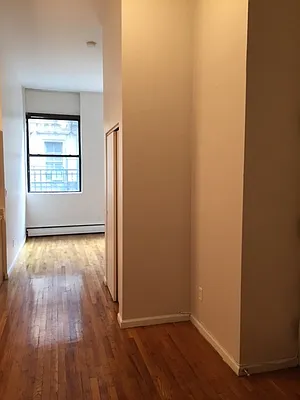 Rented by Mason Real Estate | media 11