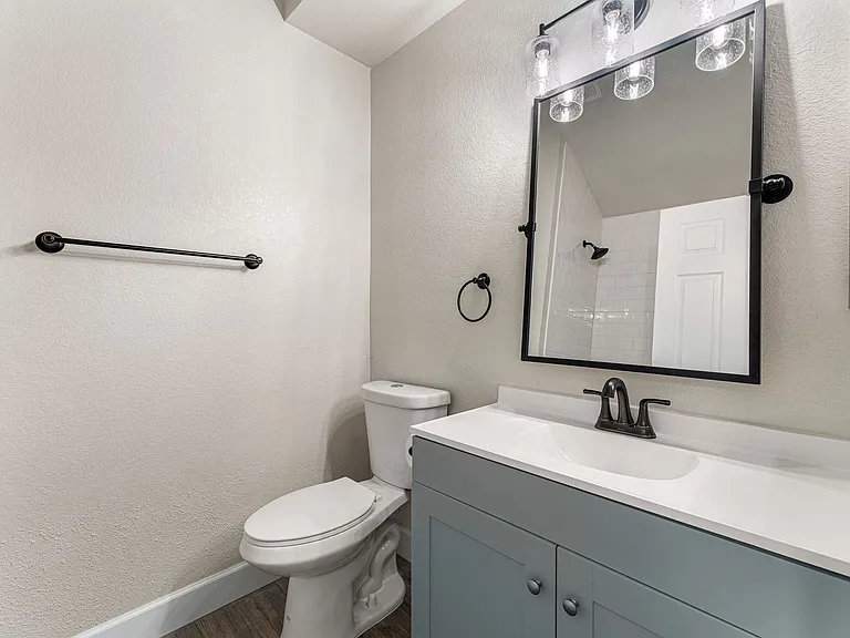 20675 E Kenyon Ave — Photo 24