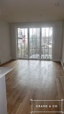 Rented by Grand & Co. | media 23