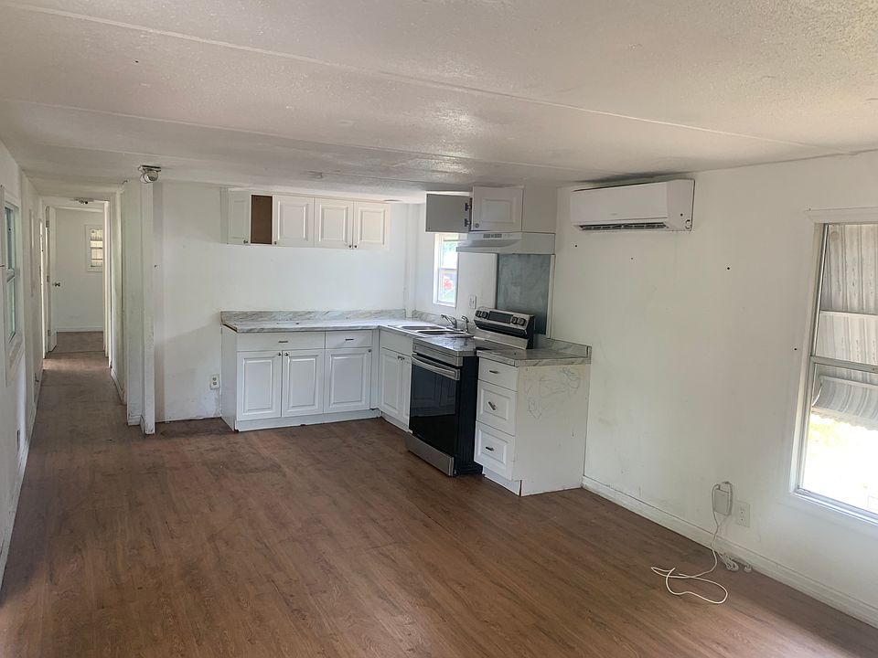 2nd image of 19 Valgar St