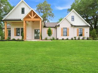 23951 Landrum Vlg, Montgomery, TX 77316