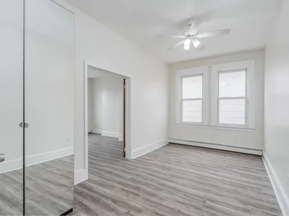 37 Pamrapo Avenue image 10 of 13