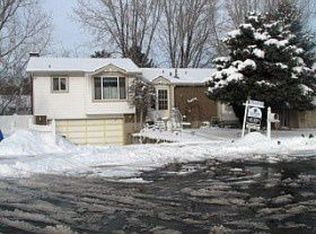 955 E Cedar Terrace Cir, Sandy, UT 84094