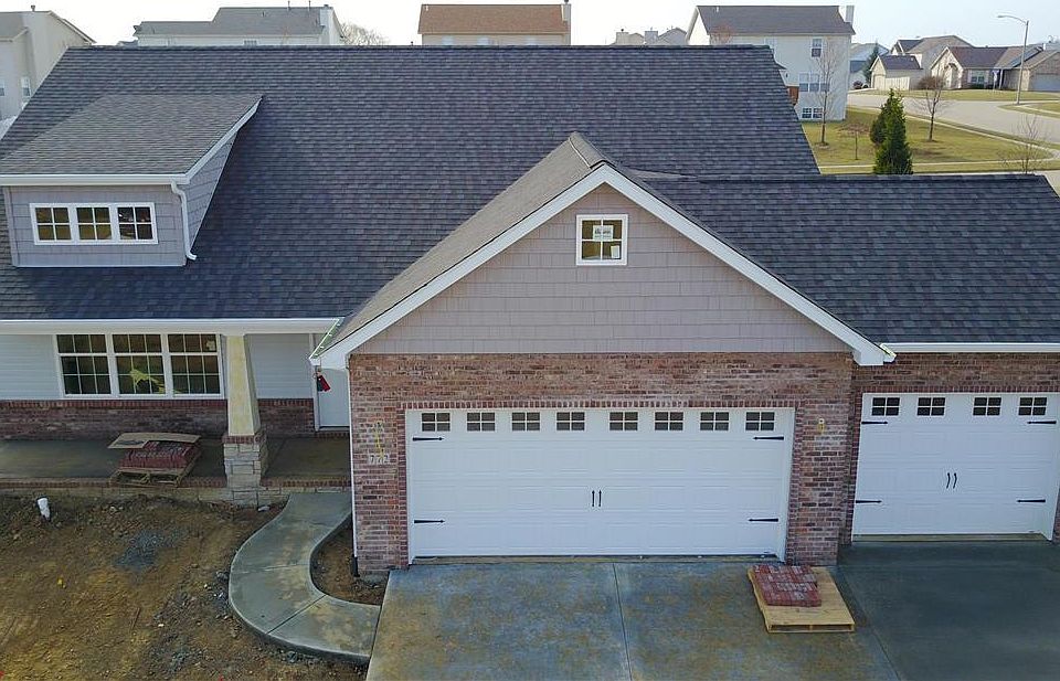 1st image of 772 Bassett Dr