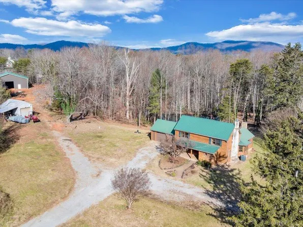 3120 Jubal Early Hwy, Boones Mill, VA 24065