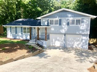 843 Mary Ann Dr NE, Marietta, GA 30068