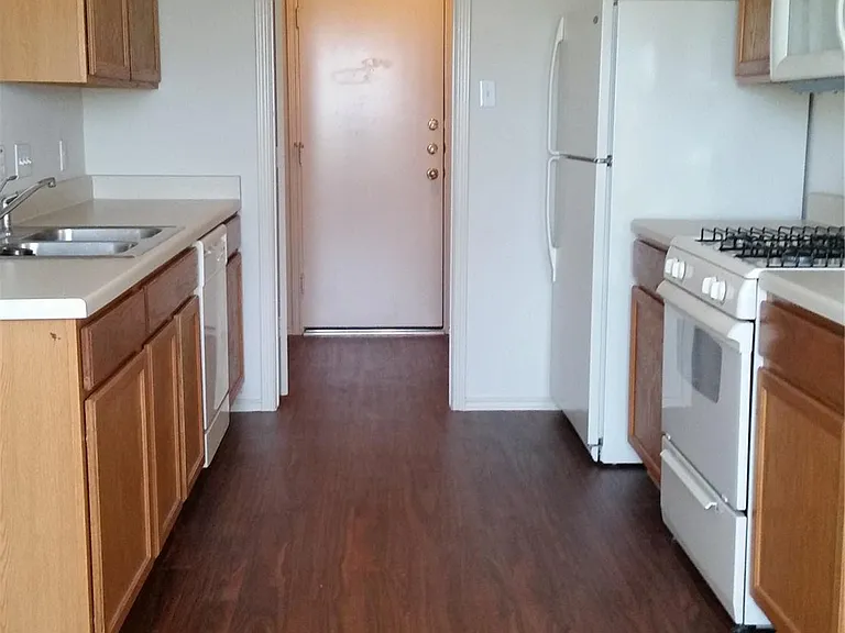 1324 Peppermint Trl — Photo 12