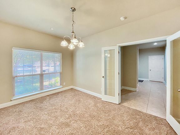 3rd image of 6407 Palmetto Way