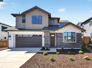 2237 Vandeleur Dr, Napa, CA 94558