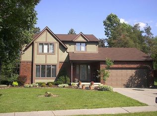 70 Partridge Ln, Buffalo, NY 14224