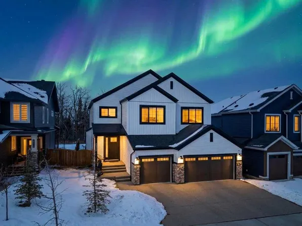 20320 SE 29th Ave NW, Edmonton, AB T6M 0W5