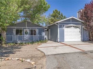 1094 Dumas Ln, Big Bear City, CA 92314
