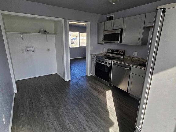 5th image of 1020 S Wisconsin Ave #7