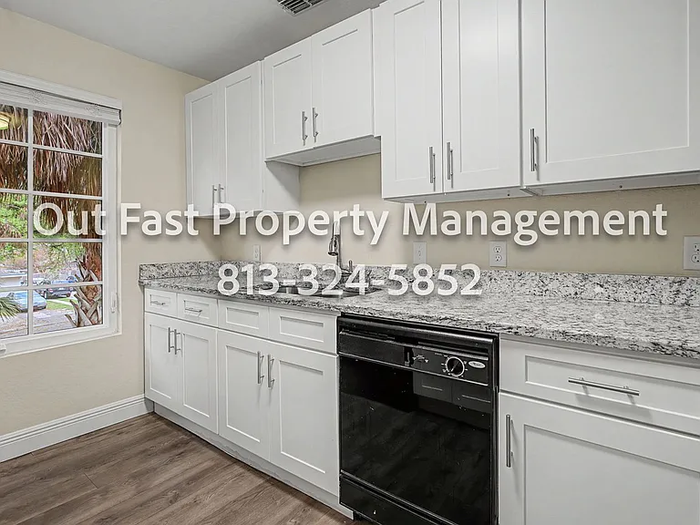 915 E Palmetto St #2 — Photo 17