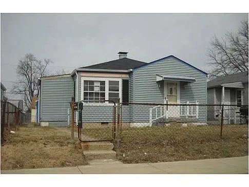 1712 Wade St photo 1