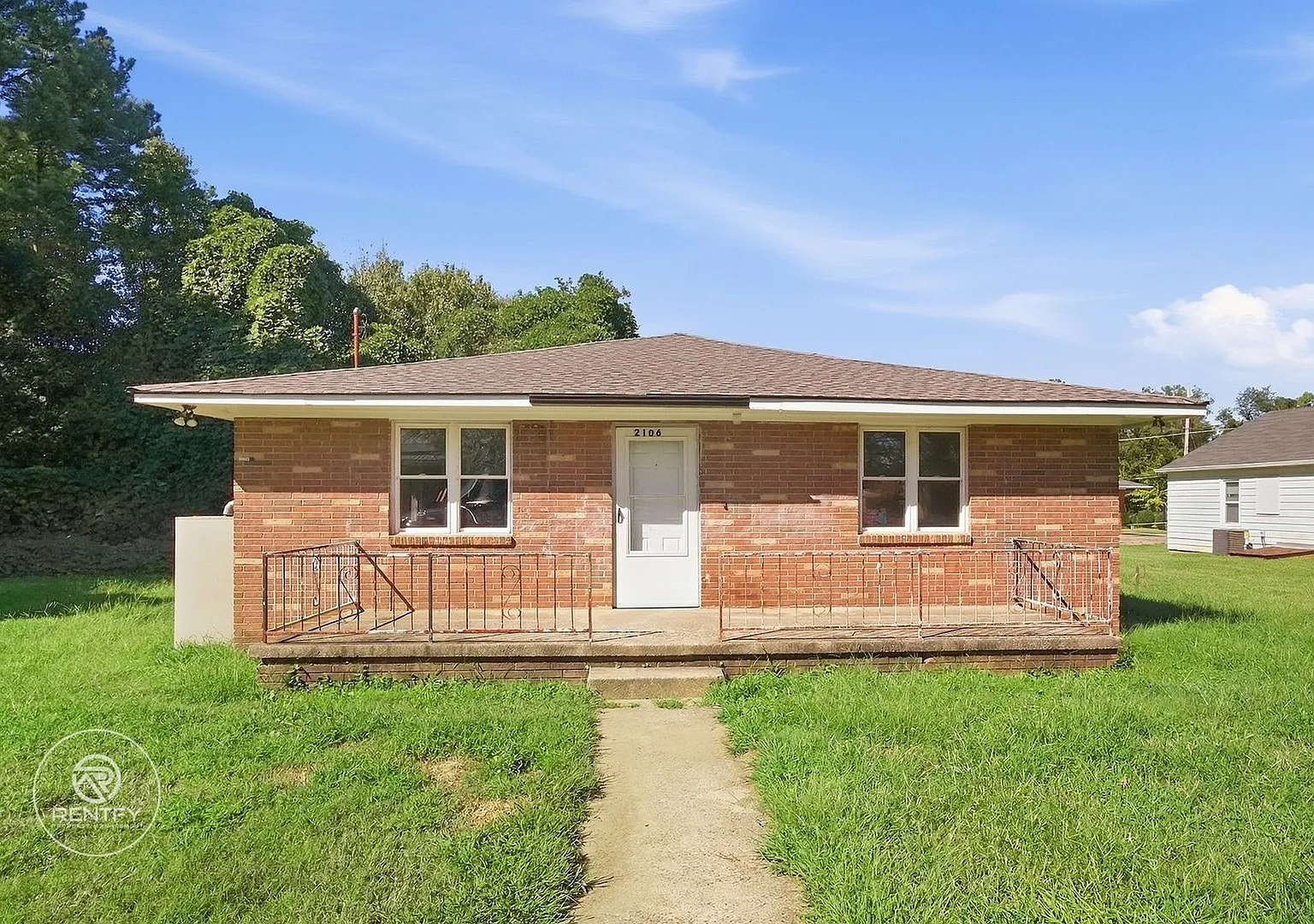2106 E Greenbriar Rd Statesville, NC 28625 — Photo 1