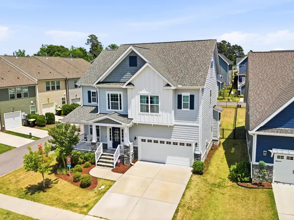 413 Midnight Moon Dr, Wendell, NC 27591