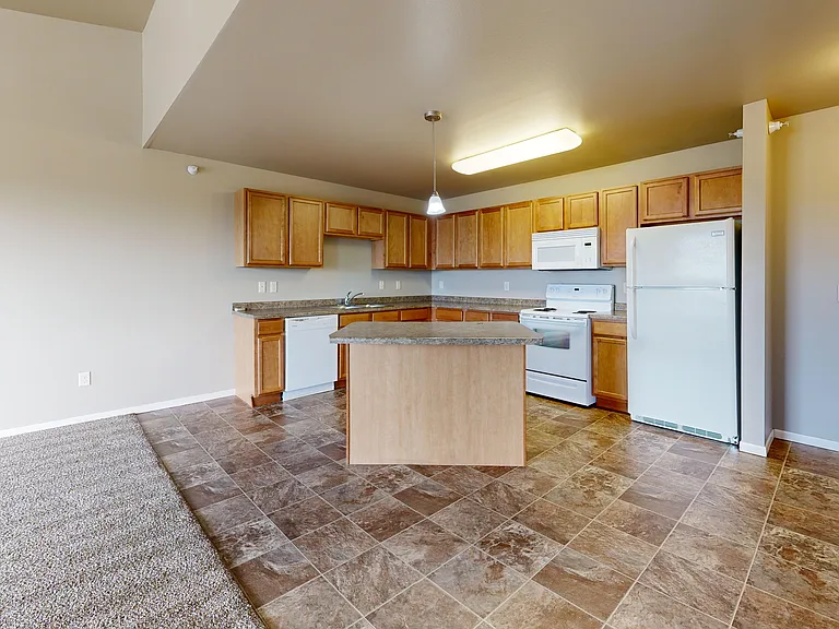 Custer Crossing Apartments — Photo 1