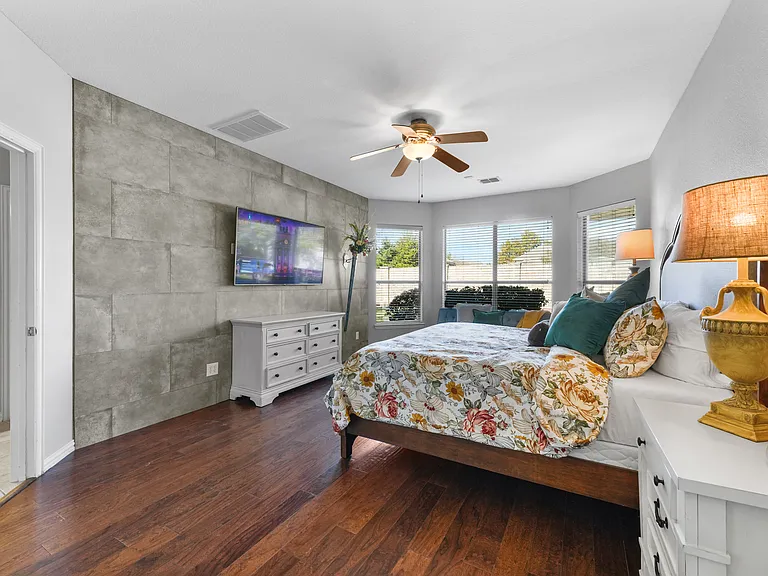 537 Quail Run Dr — Photo 10
