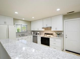 2341 Raymond Ave, Ramona, CA 92065