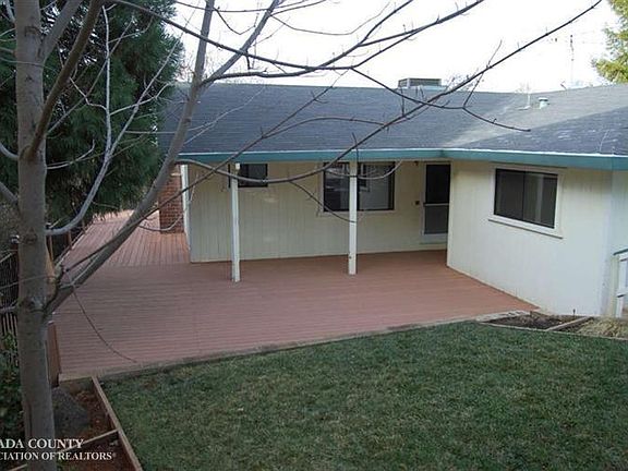 2nd image of 11409 Madrone Ct