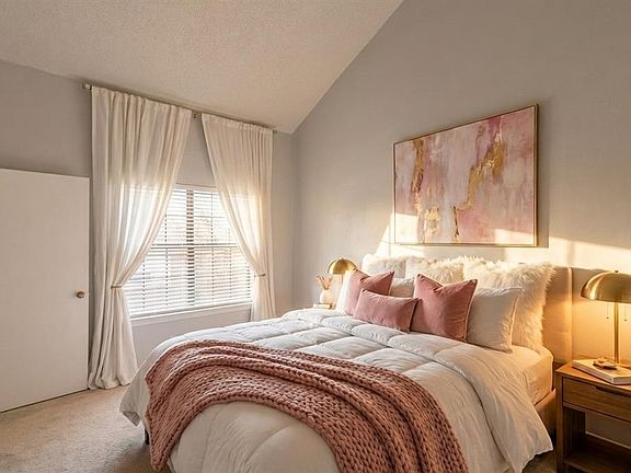 2nd image of 11120 Stratford Dr Unit 429