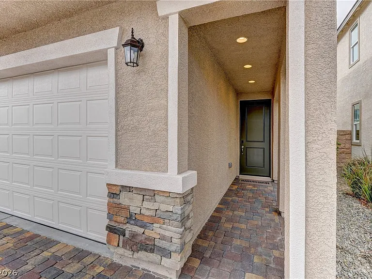 4771 Illustria Ave — Photo 2