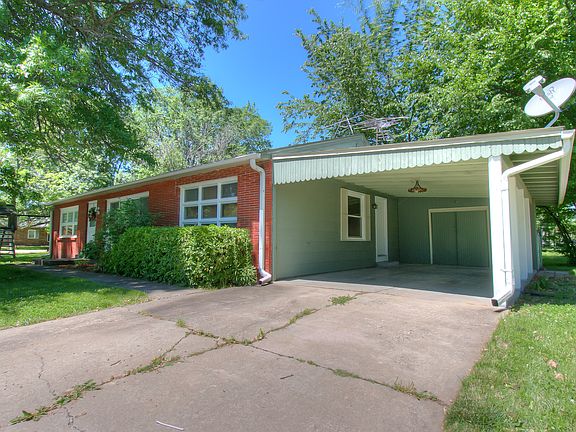 2nd image of 308 S 8th. Street