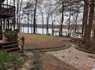 84 River Terrace Dr, Talladega, AL 35160