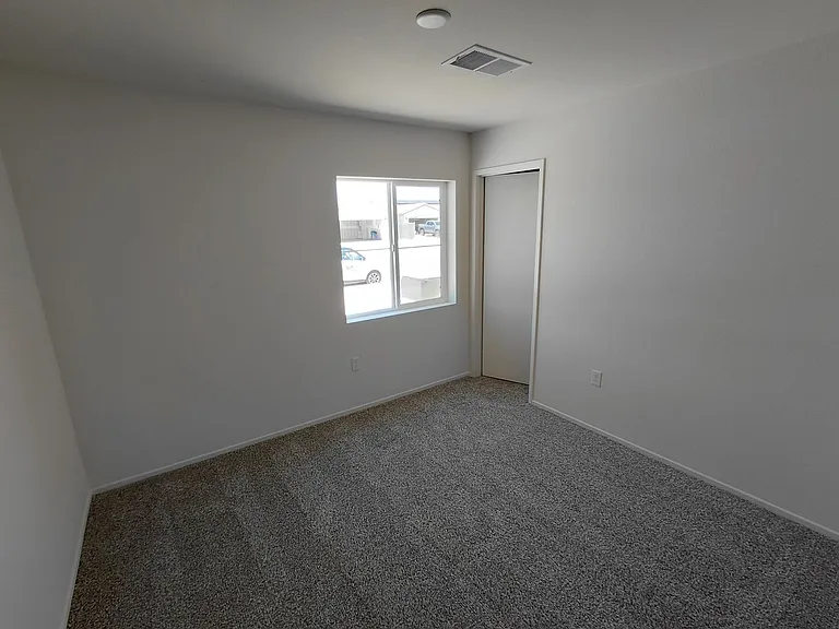 475 Palomino Ct — Photo 25