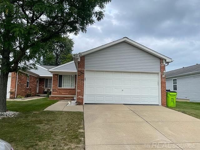 1st image of 27124 Antonio Dr