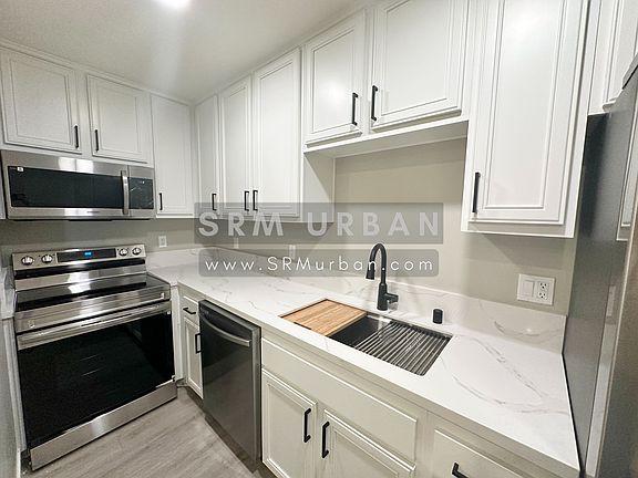3rd image of 4102 Marlborough Ave APT 104