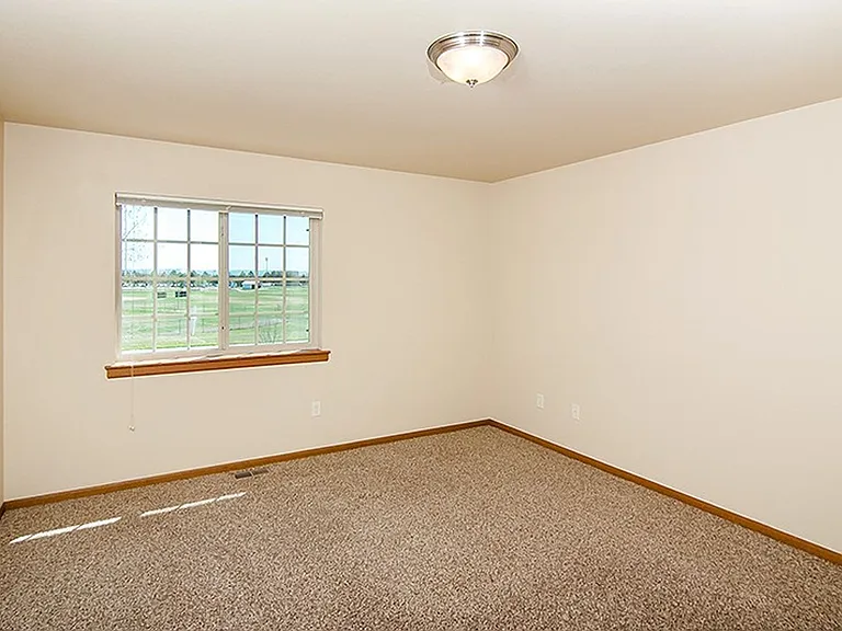 2865 Radius Cir — Photo 15